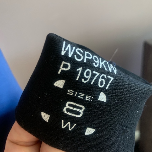 Rip Curl Blue and Gold Wetsuit 1mm - Picture 4 of 7